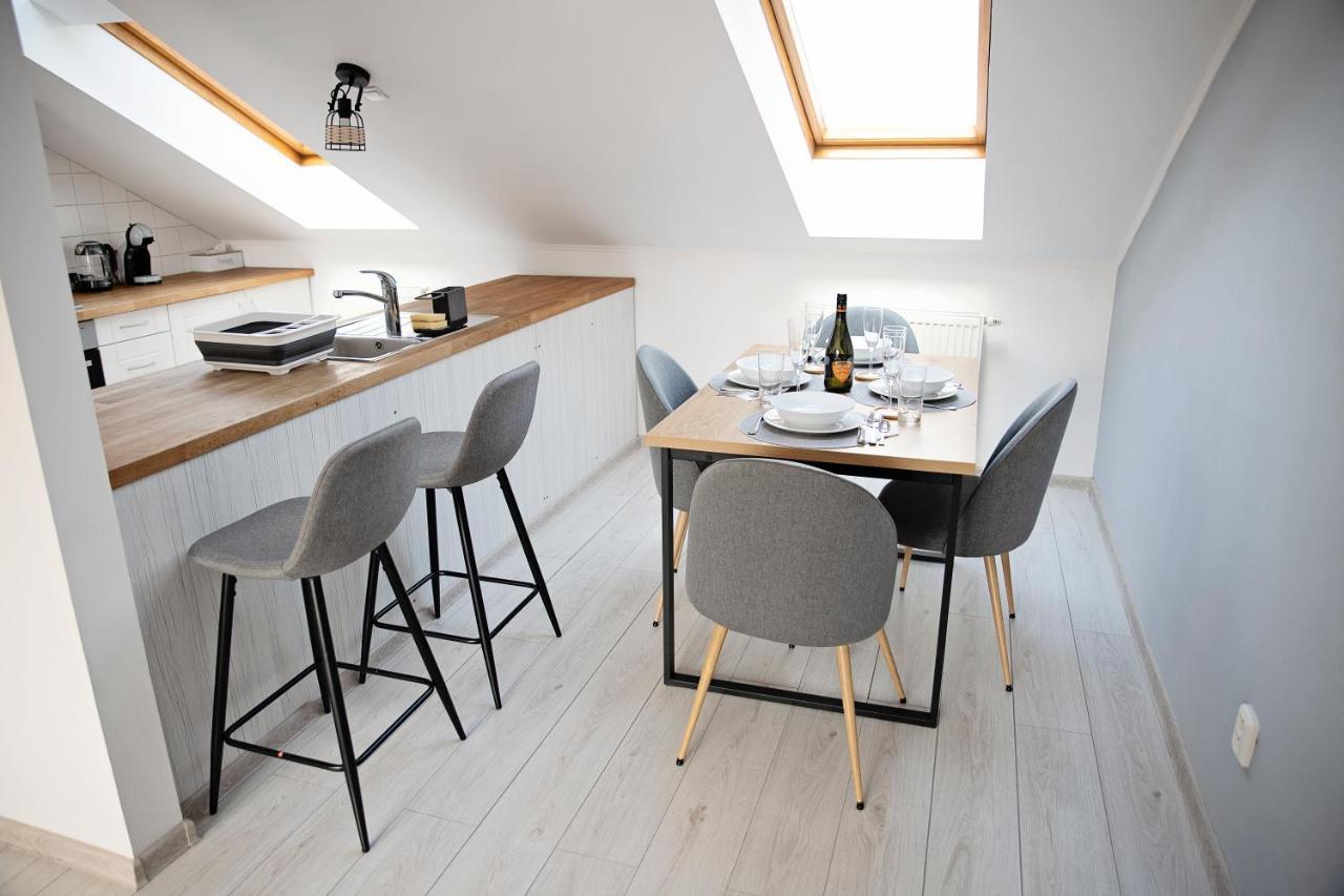 Cozy Modern Apartment In The Old Town - Hlavna Street Кошице Экстерьер фото