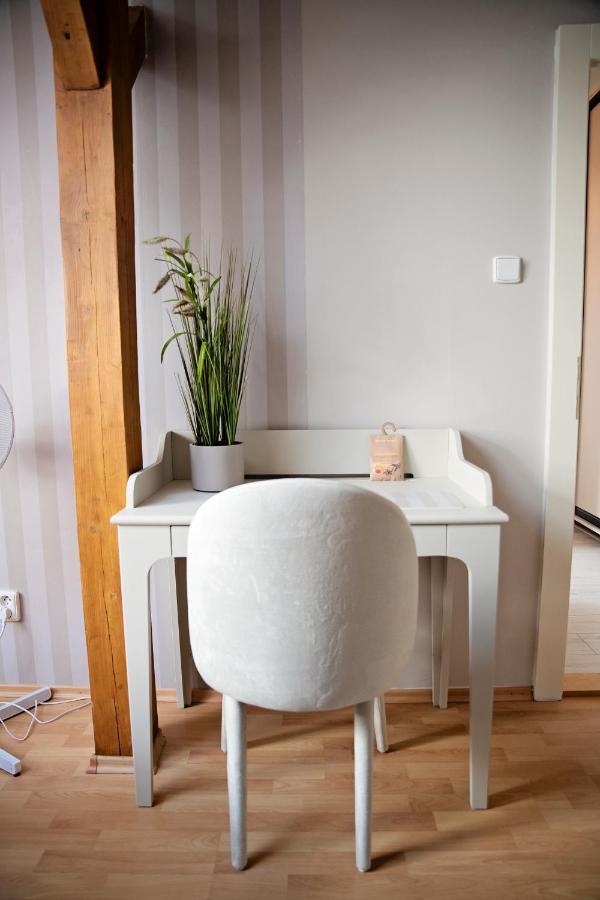 Cozy Modern Apartment In The Old Town - Hlavna Street Кошице Экстерьер фото