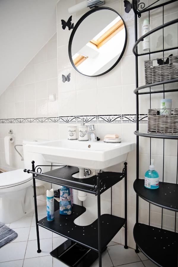 Cozy Modern Apartment In The Old Town - Hlavna Street Кошице Экстерьер фото