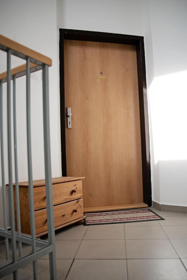 Cozy Modern Apartment In The Old Town - Hlavna Street Кошице Экстерьер фото